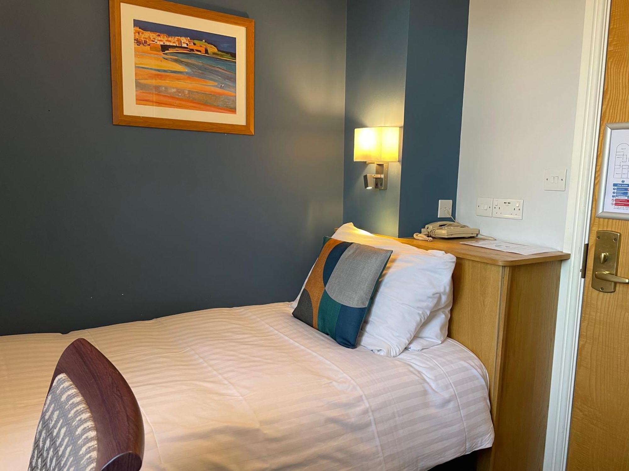 Manor Hotel Exmouth Ngoại thất bức ảnh